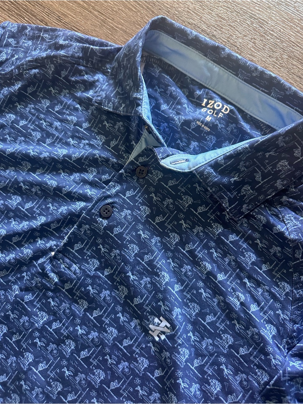 IZOD Golf Men's M Blue Graphic Print Polo Short Sleeve Moisture Wicking AOP
